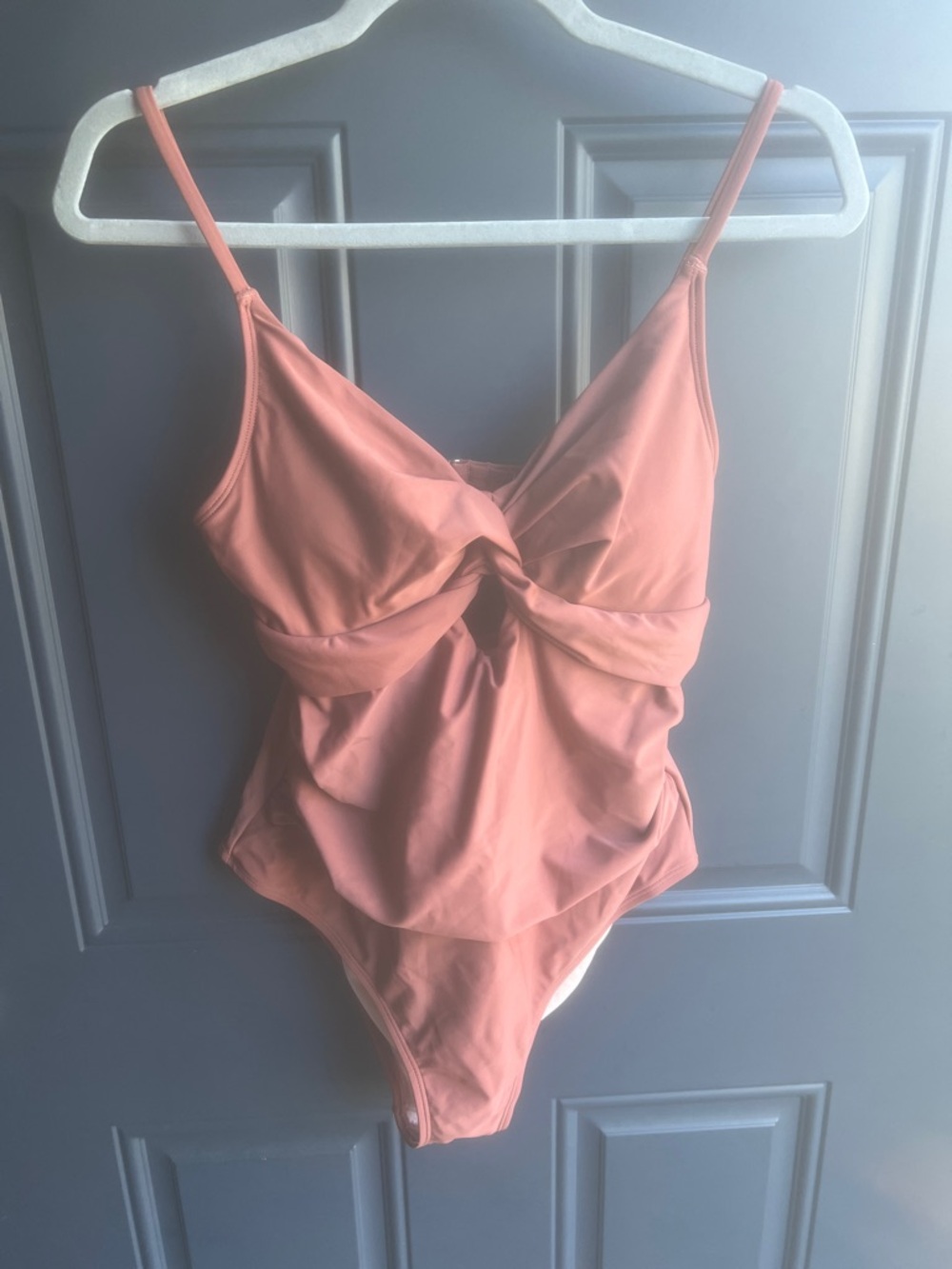 Cupshe Rust tone Twist-Front One-Piece Swimsuit